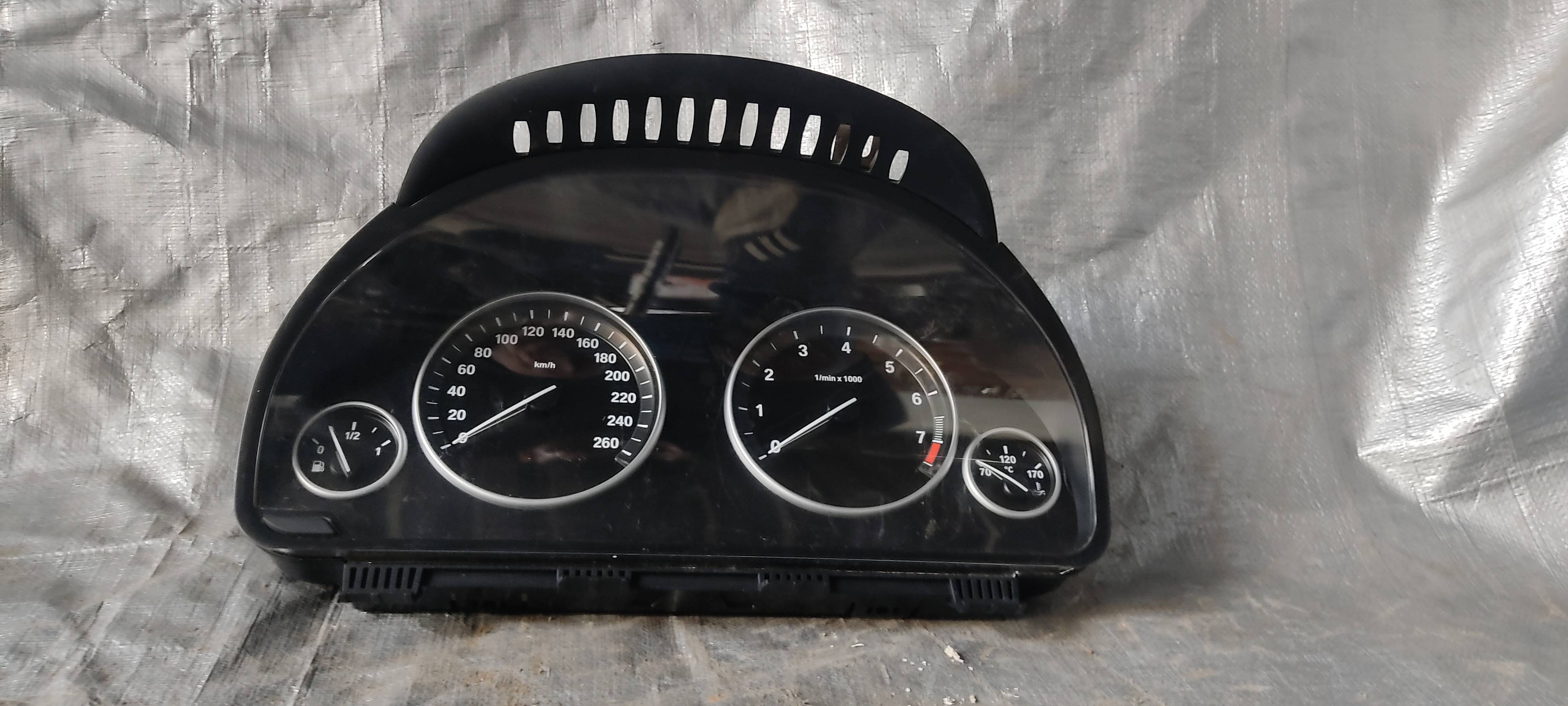 Bmw X3 2011 - 2015 Velocimetro Delantera Usado Original