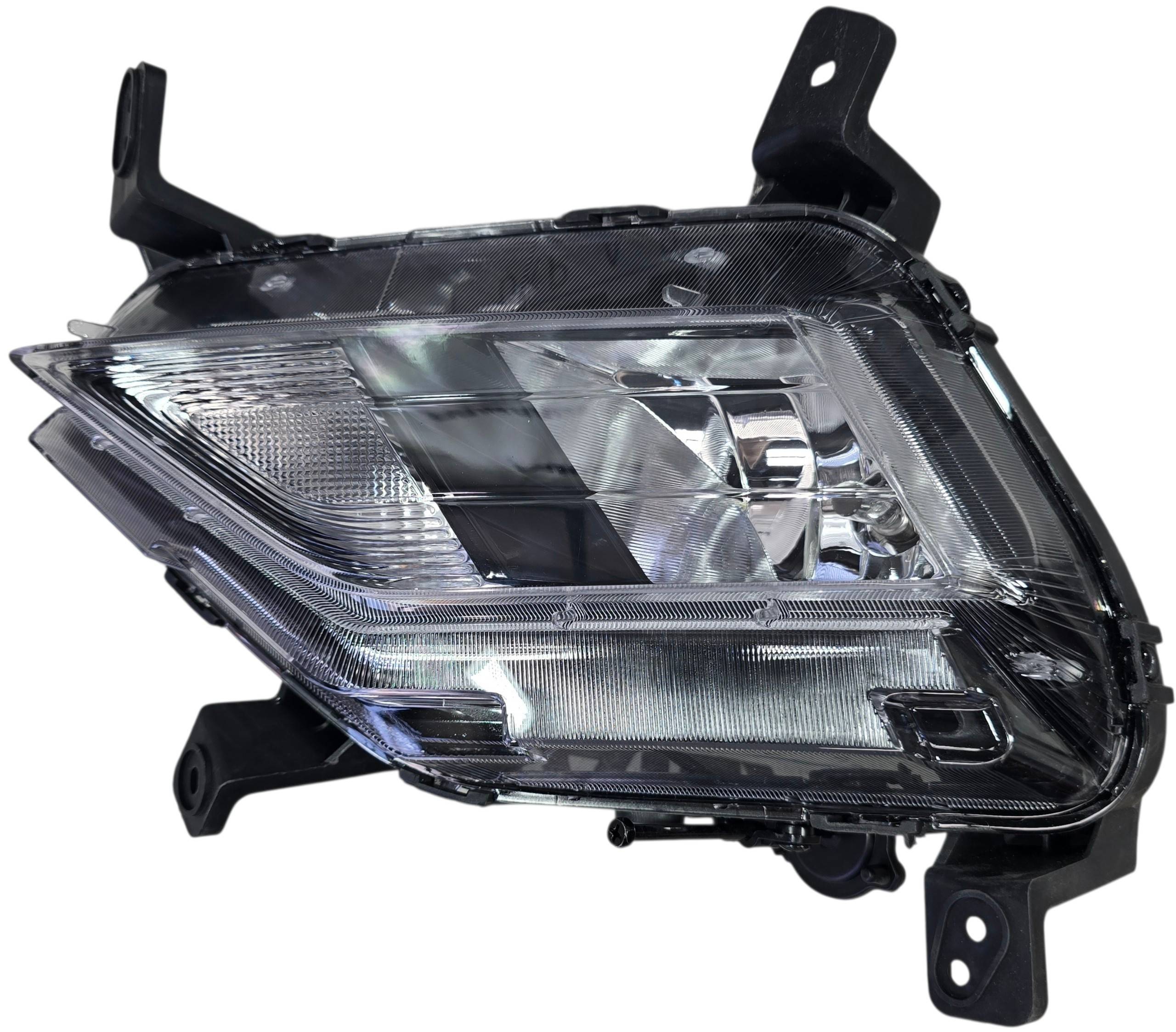 Hyundai Creta 2021 - 2025 Faros Auxiliares Izquierdo Usado Generico