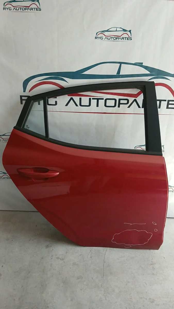 Puerta Trasera Derecha Hyundai Grand I10 21-26 Hatchback Trasera Derecho Rojo
