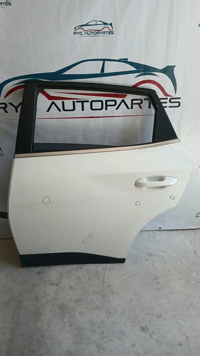Puerta Trasera Izquierda Kia K3 24-26 Eléctrica 4 Y 5 Pts. Trasera Izquierdo Blanco