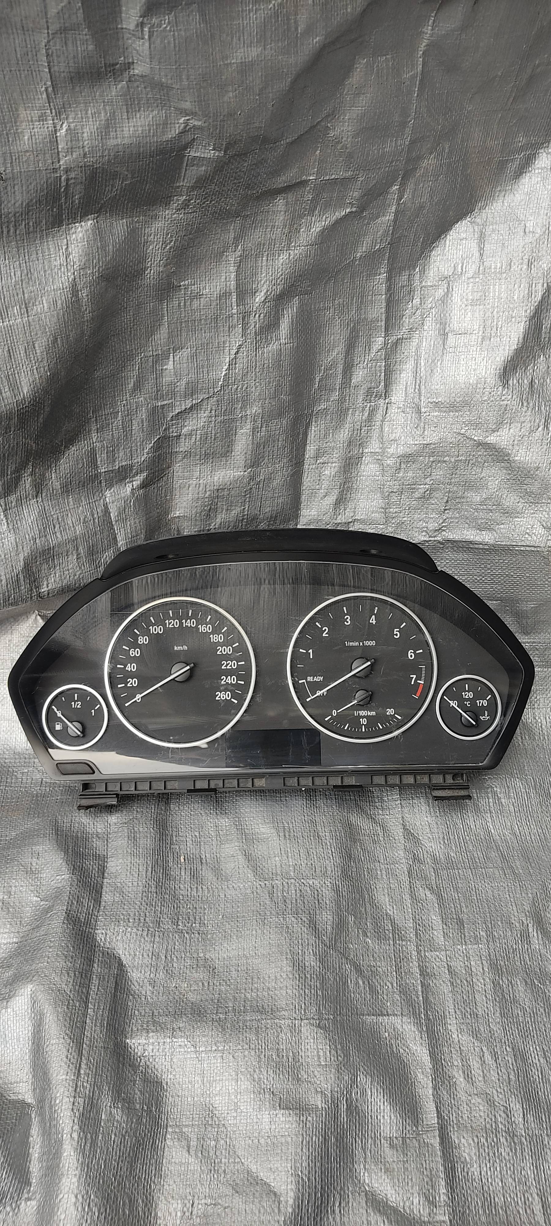 Bmw Serie 3 2013 - 2018 Velocimetro Delantera Usado Original