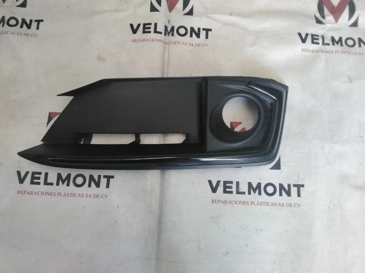 Moldura Delantera Cubierta De Luz Honda Civic 2019-2020-2021