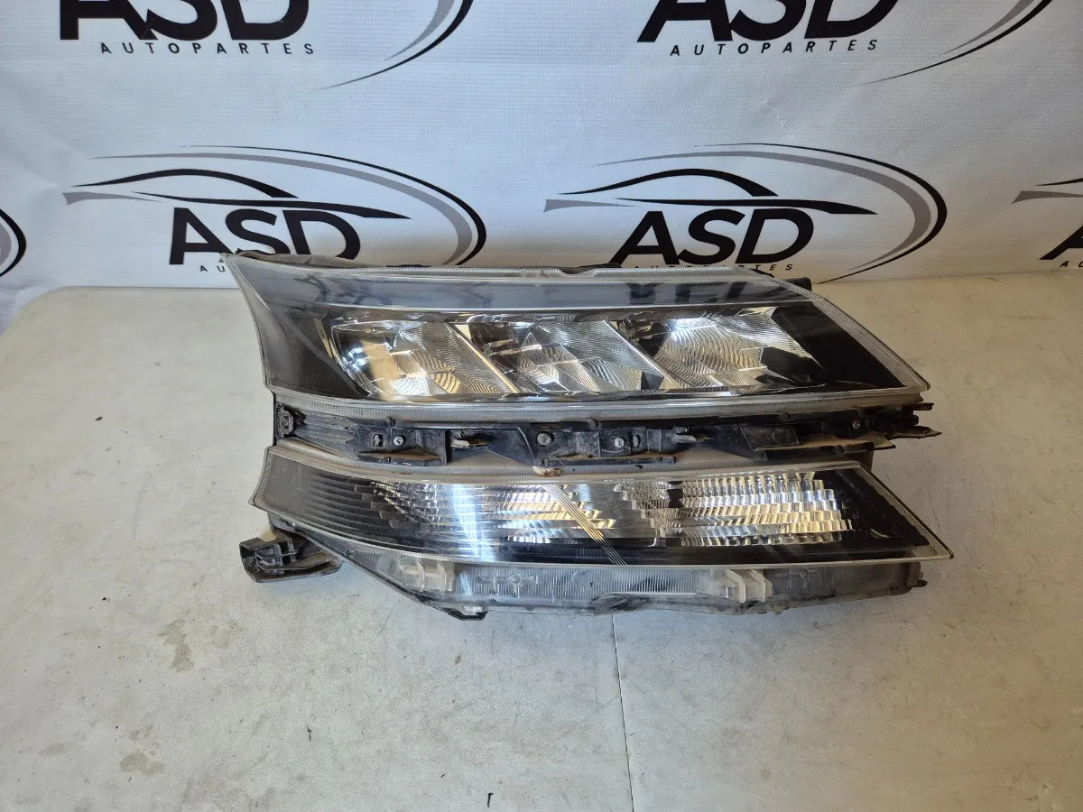 Faro Derecho Toyota Avanza 2020-2022