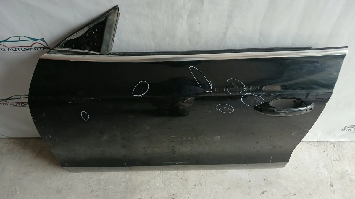 Puerta Delantera Izquierda Audi A5 10-16 Sedan Sin Vidrio Delantera Izquierda Negro