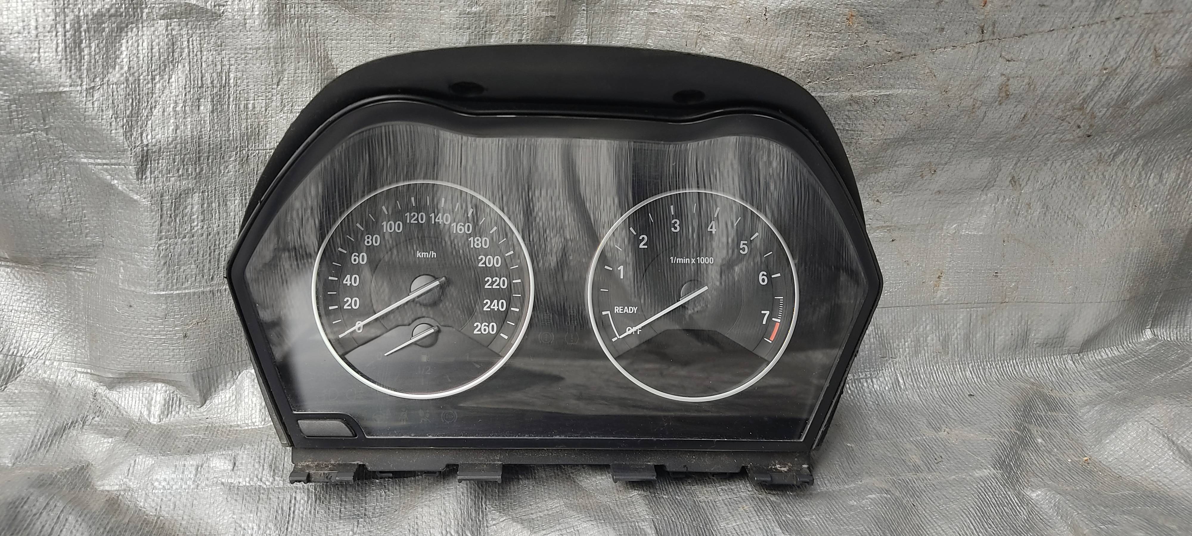 Bmw Serie 1 2010 - 2014 Velocimetro Delantera Usado Original