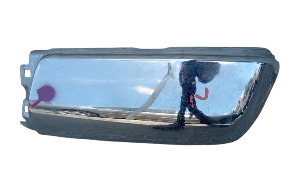 Nissan Np300 2016 - 2020 Aleron Trasera Derecho Usado Original