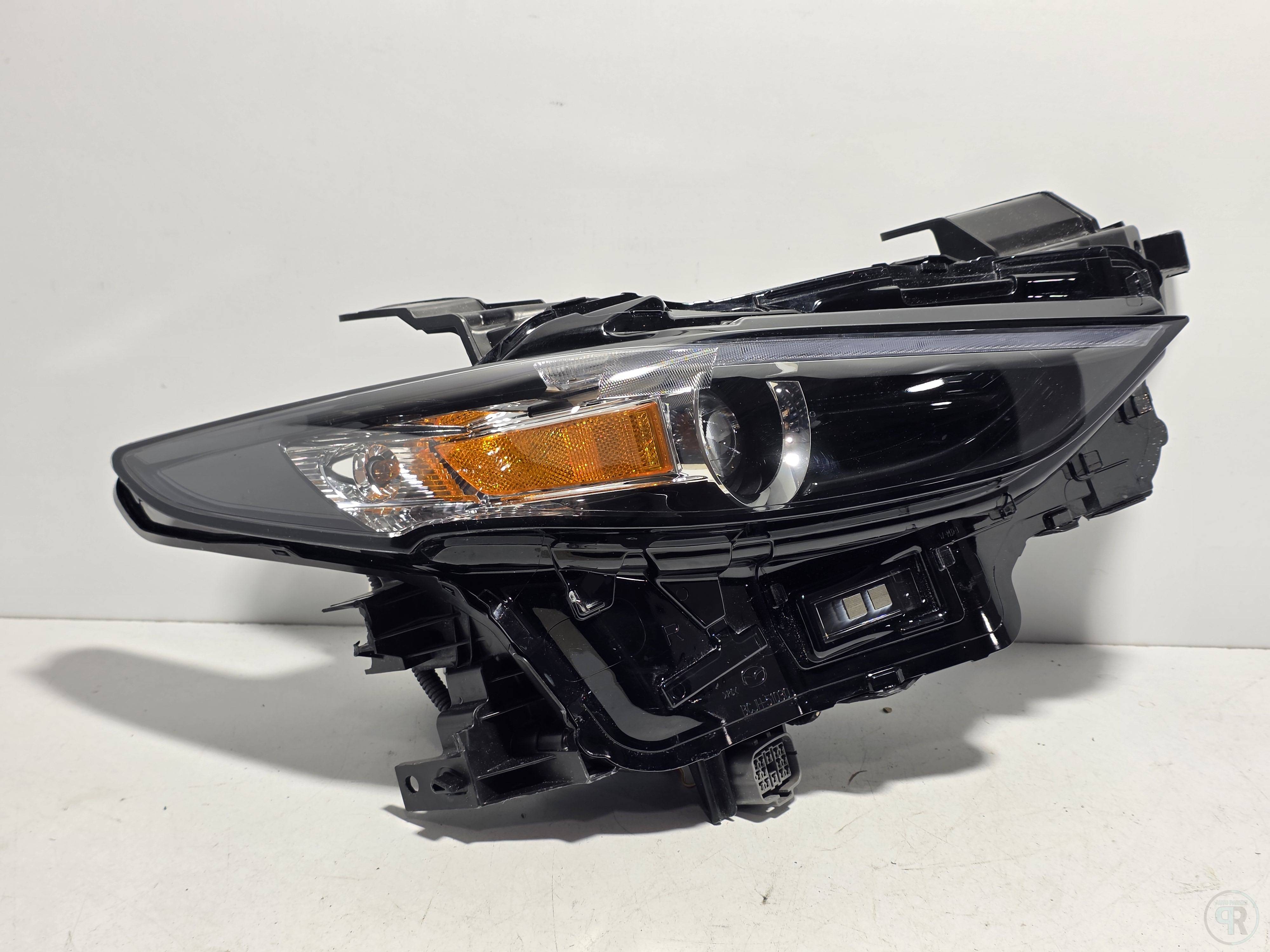 Mazda 3 2019 - 2023 Faro Derecho Usado Original