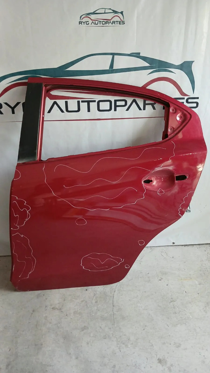 Puerta Trasera Izquierda Mazda 2 16-26 Yaris R 16-20 Trasera Izquierda Rojo