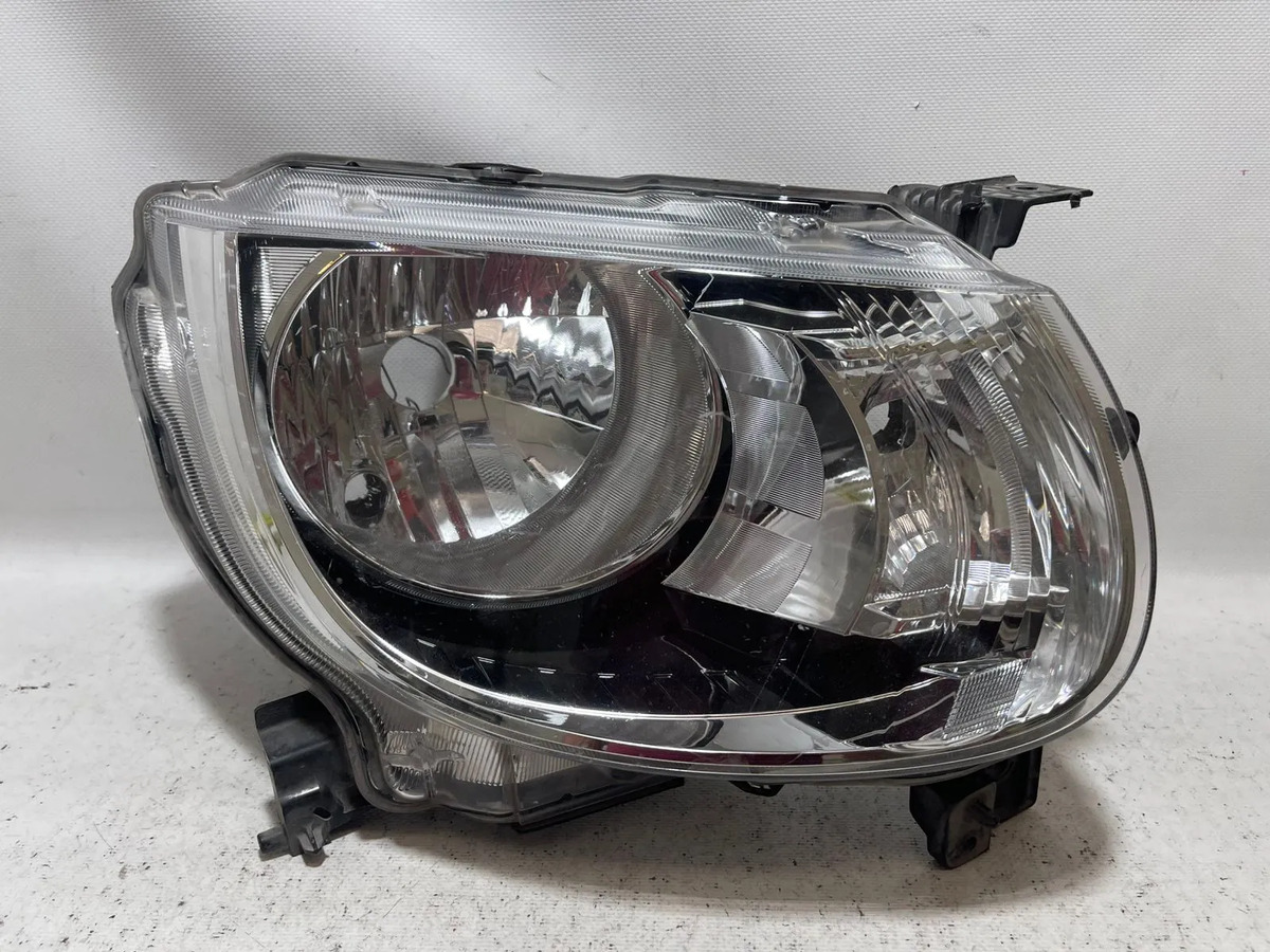 Faro Derecho Suzuki Ignis 2018 2029 2020 2021 2022 2023 2024 Derecho/pasajero