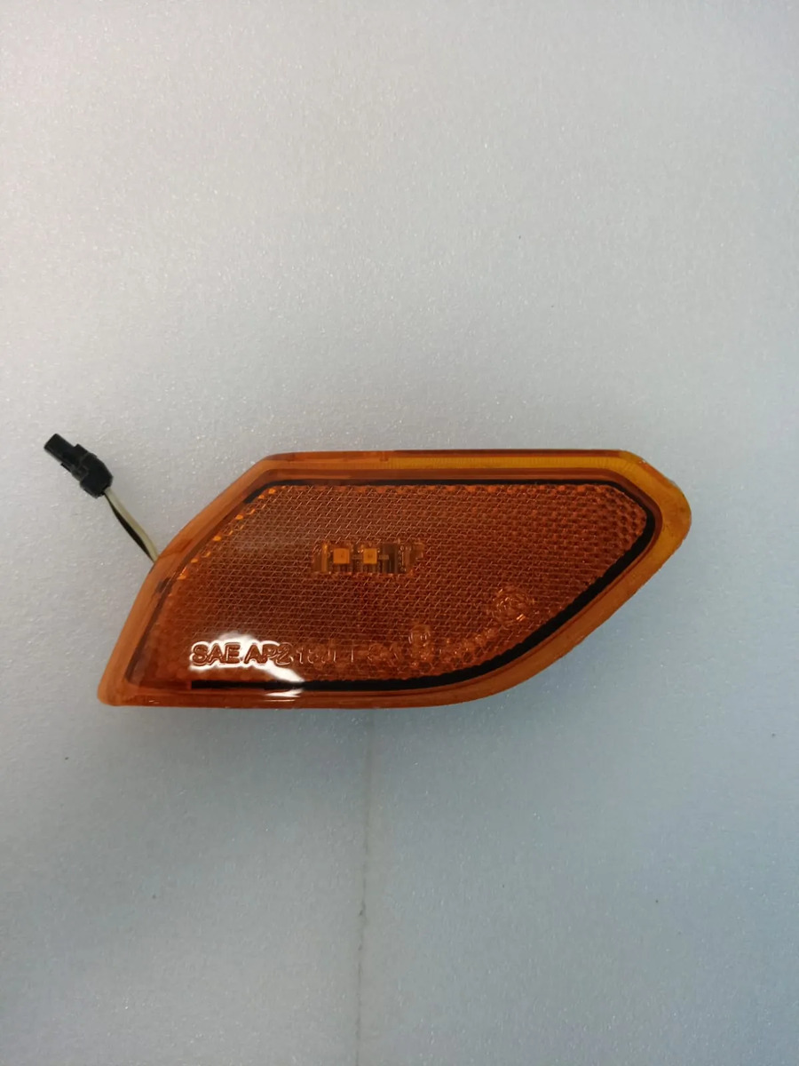 Cuarto Lateral Izquierdo Jeep Wrangler 2018/2023. Ambar