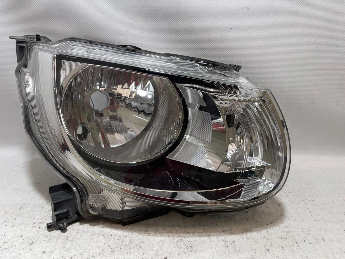 Suzuki Ignis Faro Derecho 2018 2019 2020 2021 2022 2023 2024 Derecho/pasajero