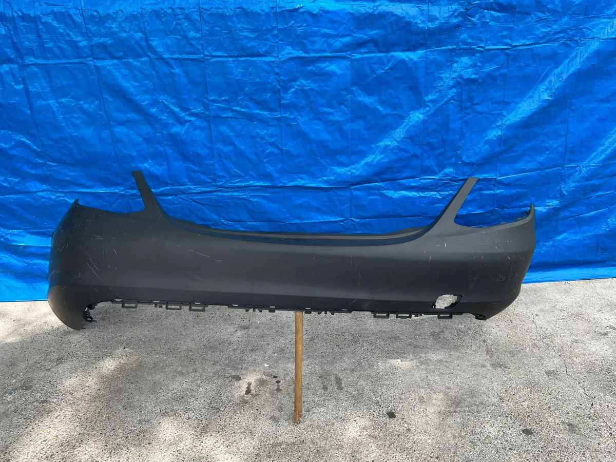 Facia Trasera Mercedes Benz C180 2015 2016 2017 2018