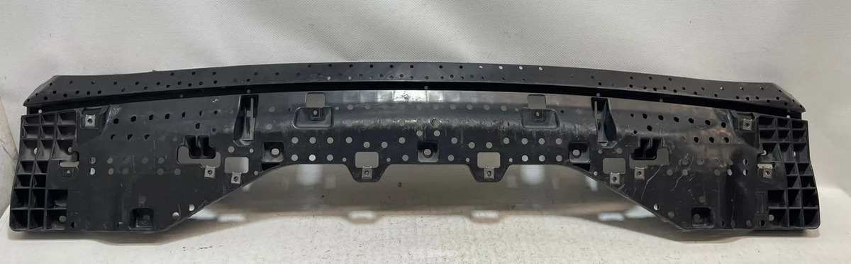 Tolva Inf Del Motor Suzuki Swift 2018 2019 2021 22 2023 2024