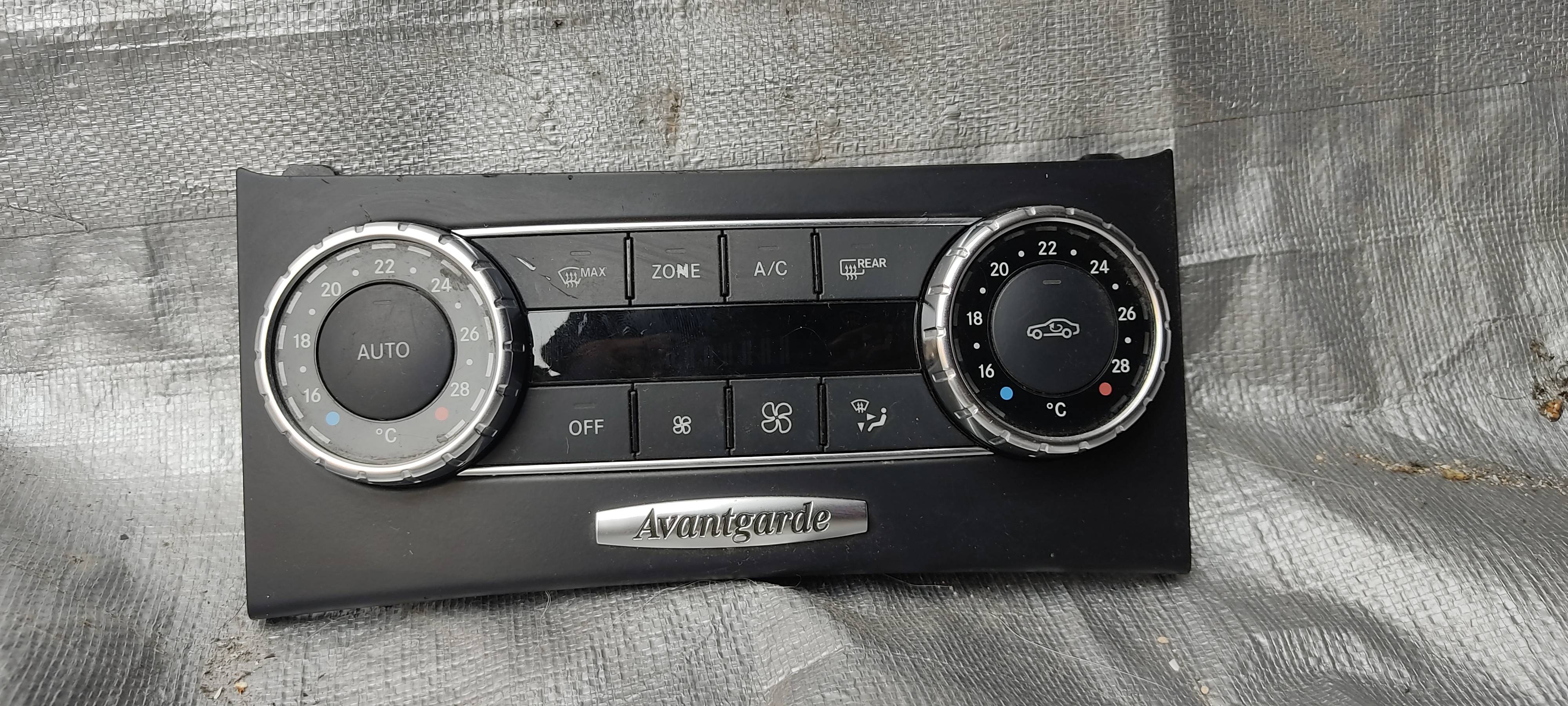 Mercedes-benz Clase c 2010 - 2014 Control de Clima Delantera Usado Original