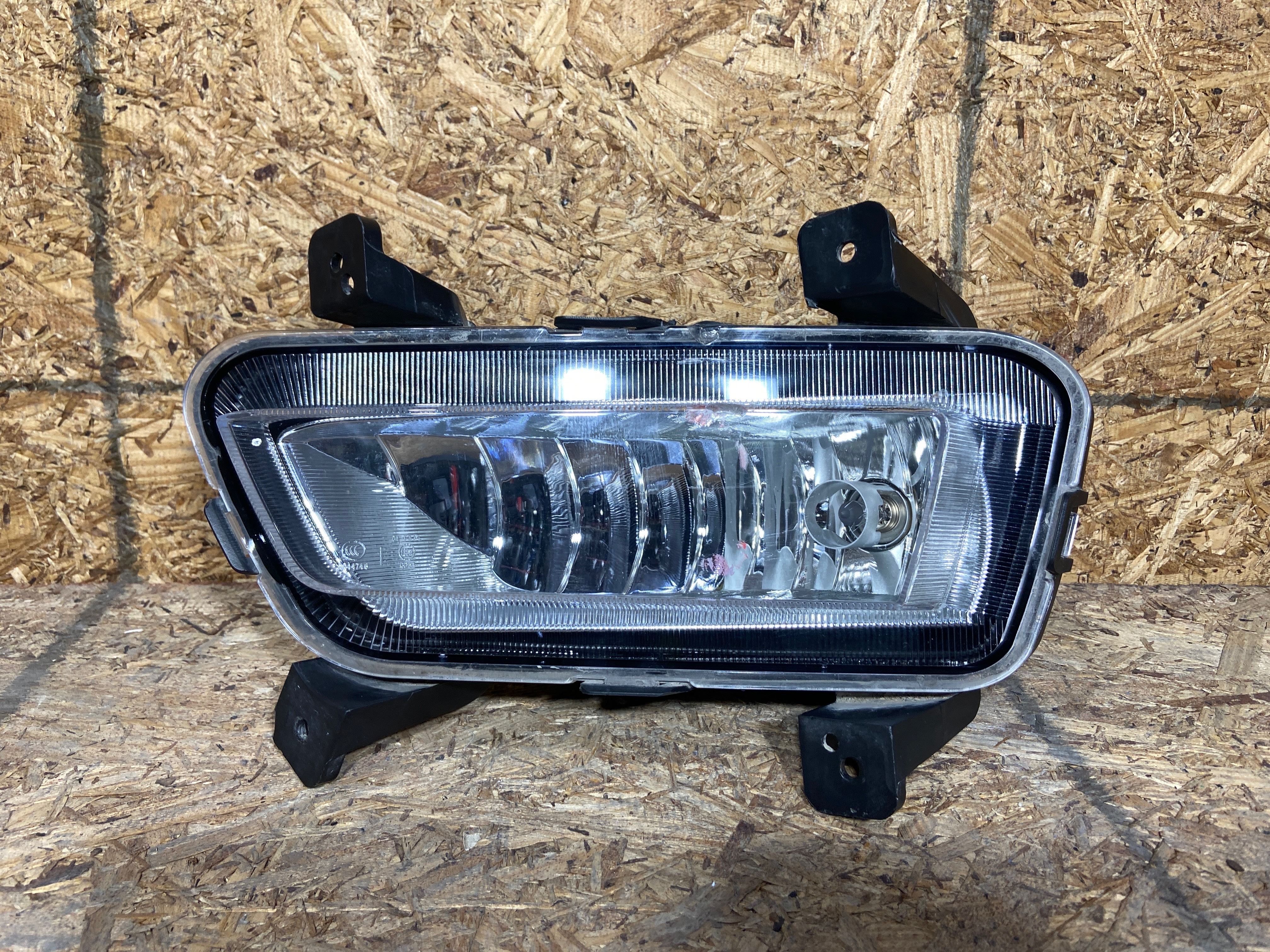 Jac Frison 2021 - 2024 Faros Auxiliares Izquierdo Usado Original