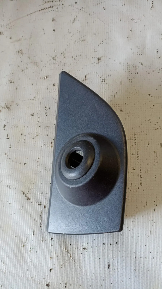 Esquinero Lateral Interior Lh Ford Figo  2016-2018 V4 1.5l