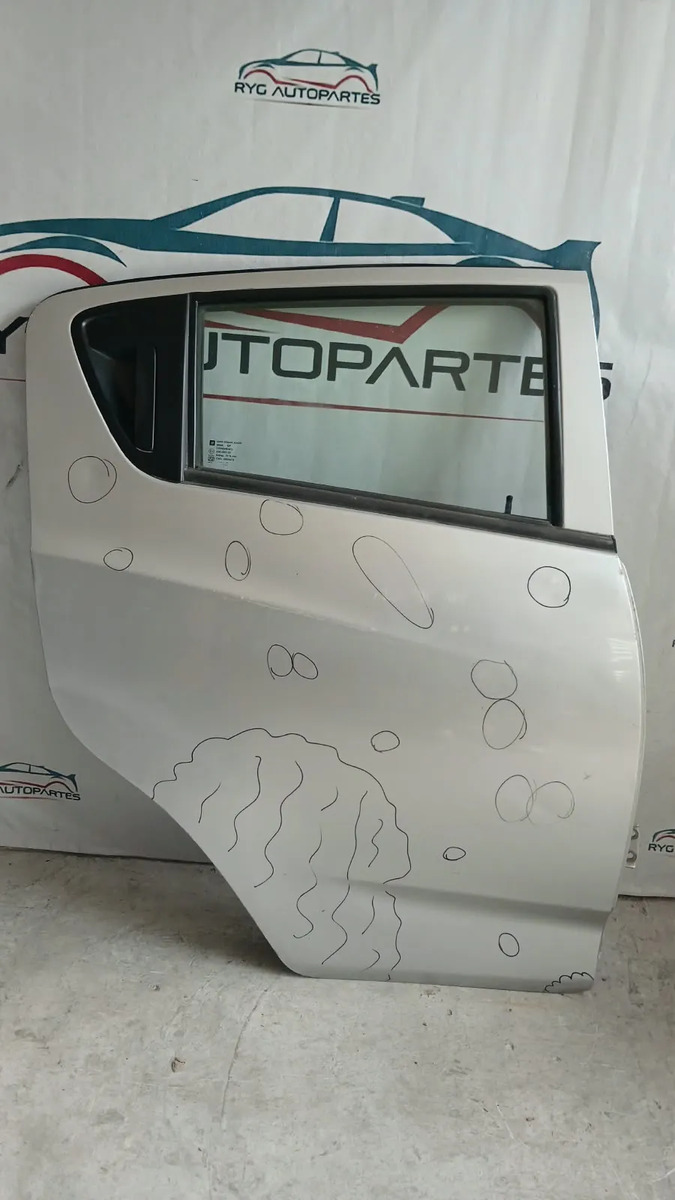 Puerta Trasera Derecha Chevrolet Spark 11-17 Beat H/b 18-21 Trasera Derecho Gris