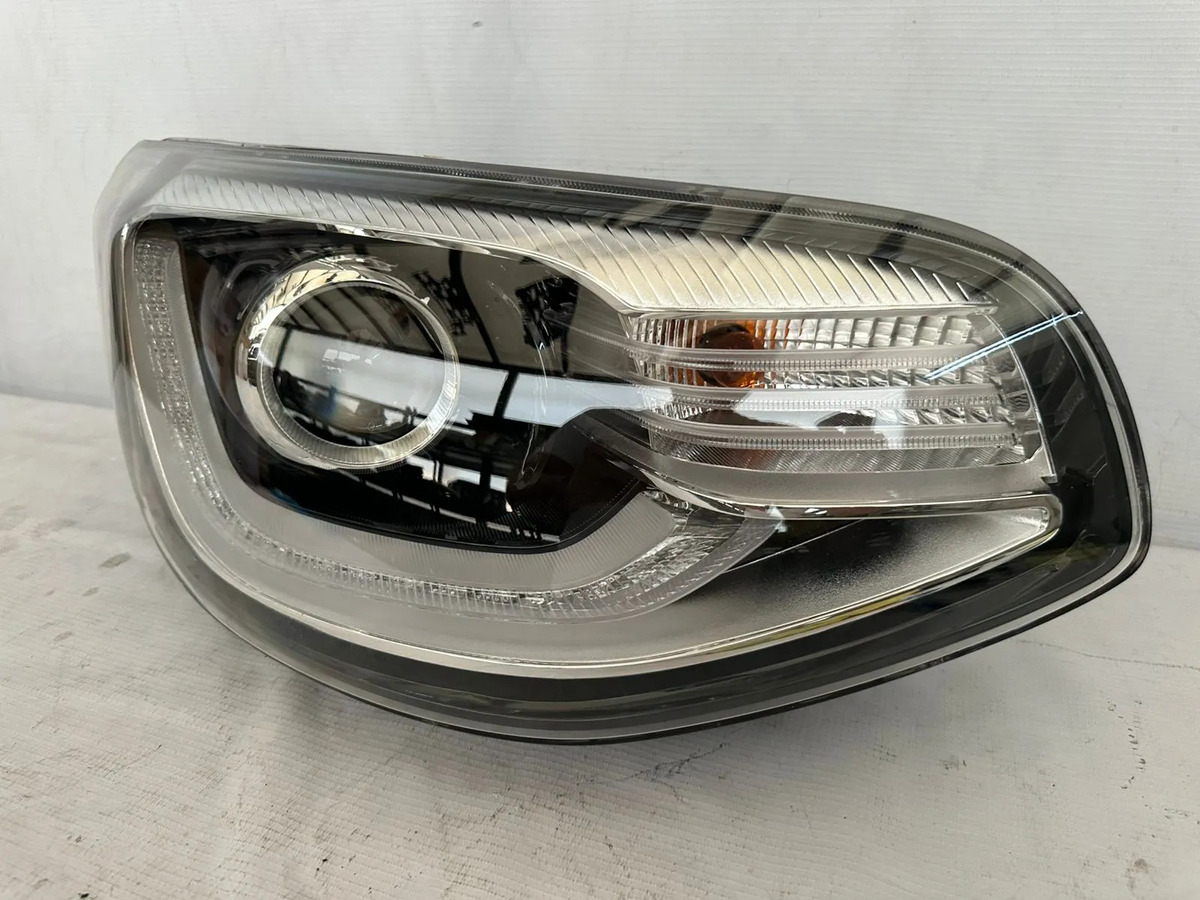 Faro Der Kia Soul 2017 2018 2019 Original C/balastra Xenon Derecho/pasajero