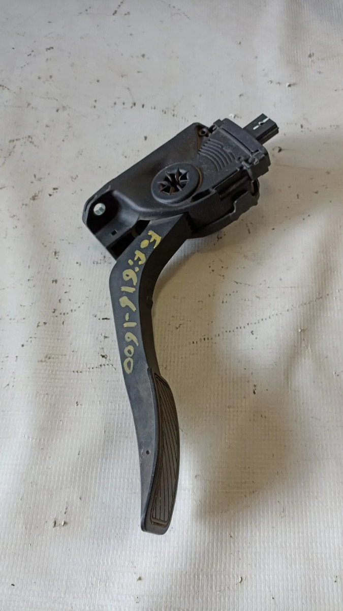 Pedal Acelerador Ford Figo 2016-2018 Original De Uso