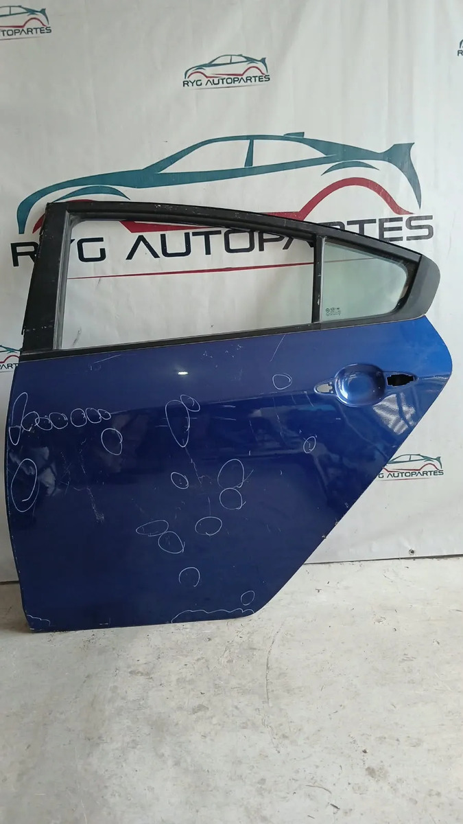 Puerta Trasera Izquierda Kia Forte 14-18 Cascarón C/aleta Trasera Izquierdo Azul