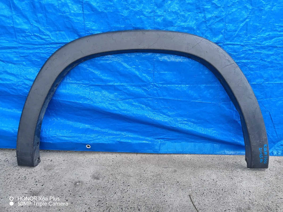 Cantonera Trasera Izquierda Ram 1500 2021 2022 2023 2025 Negro