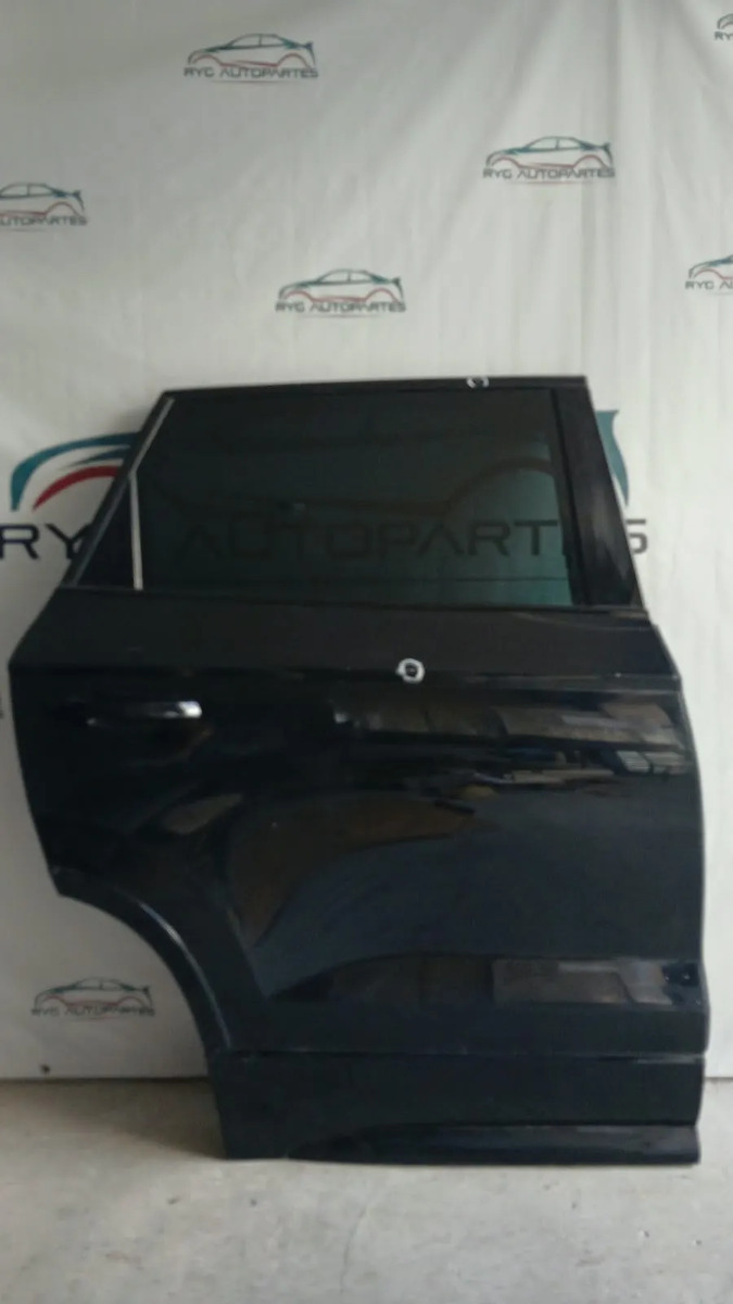 Puerta Trasera Derecha Seat Ateca 17-26 Eléctrica Trasera Derecho Negro