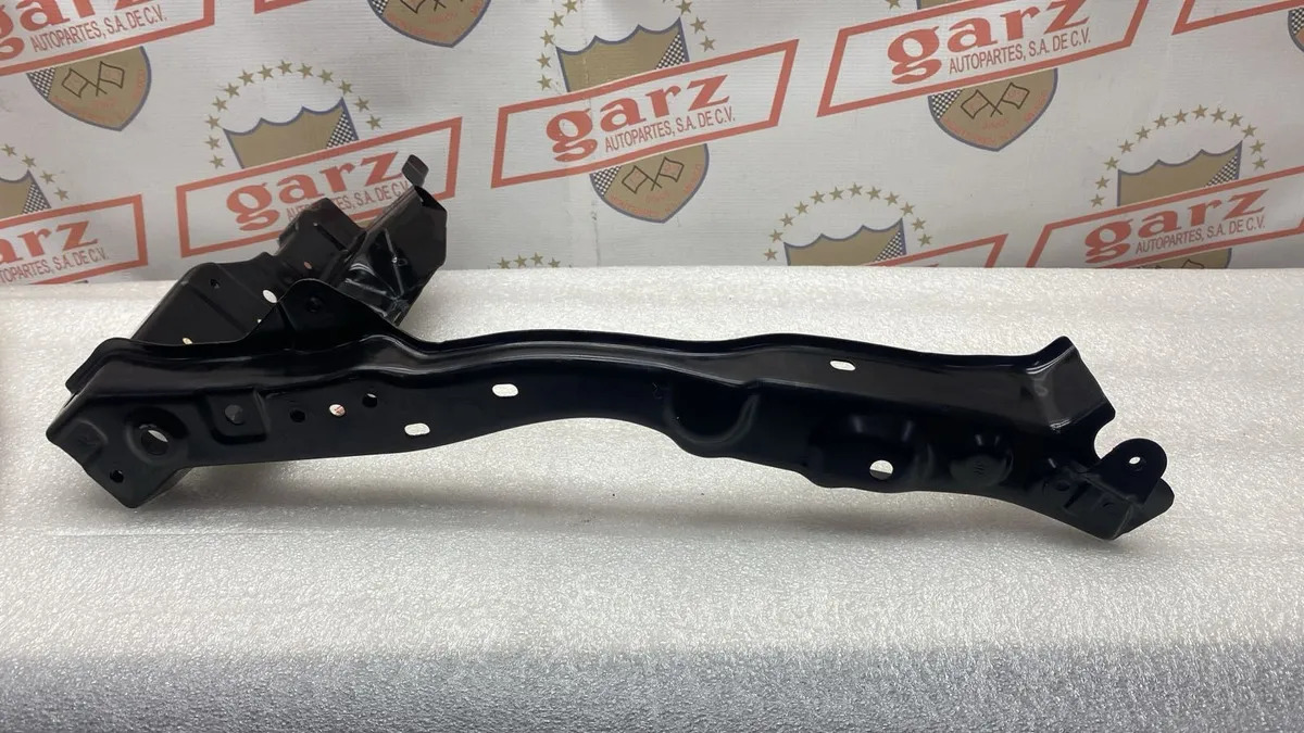 Soporte De Radiador Rh Toyota Corolla 09 Al 13