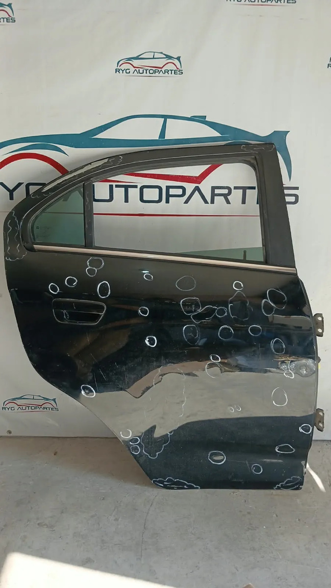 Puerta Trasera Derecha Chevrolet Beat 18-21 Sedan Eléctrica Trasera Derecho Negro