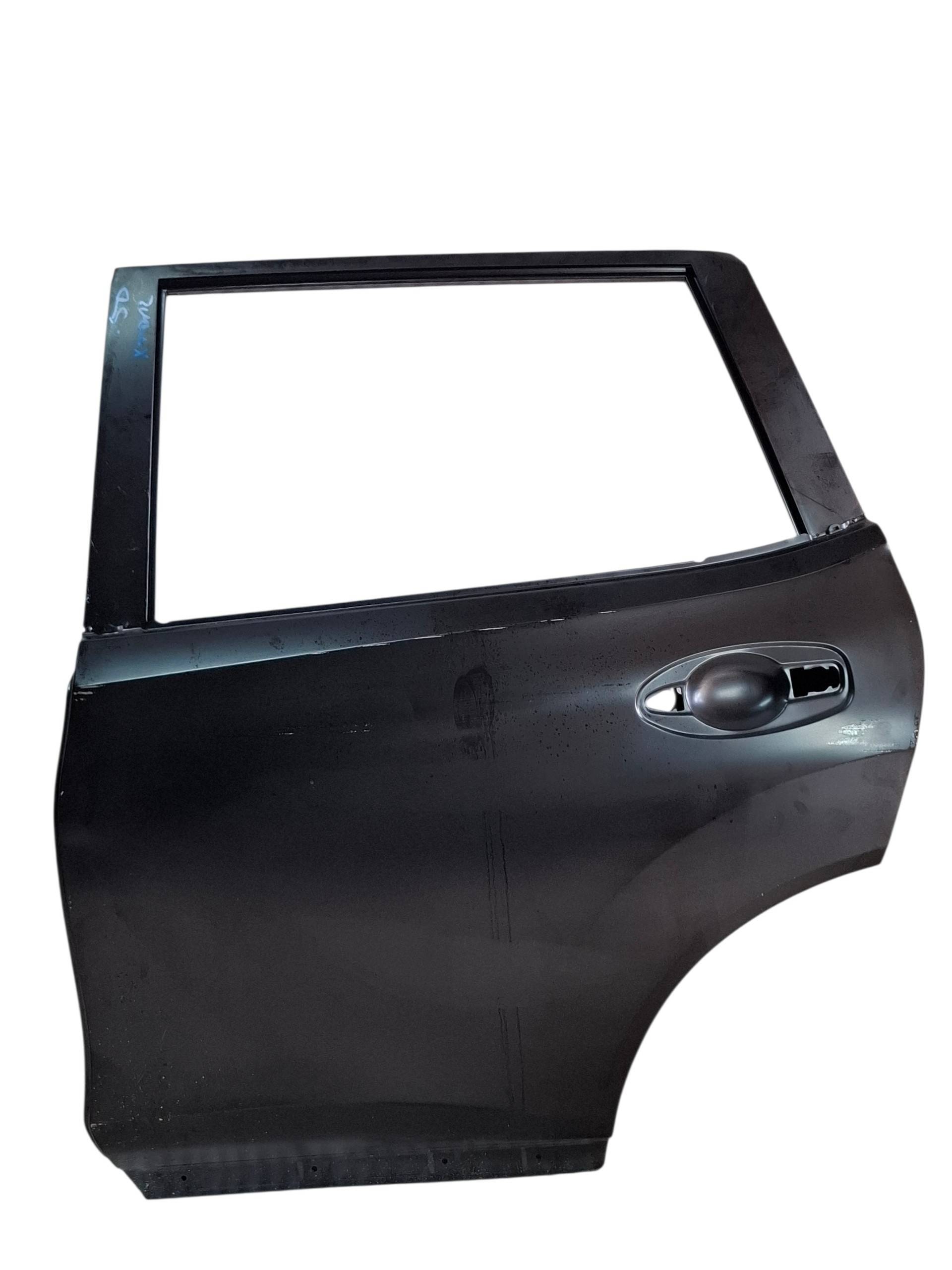 Nissan X-trail 2008 - 2014 Puerta Trasera Izquierdo Usado Generico - vista 1
