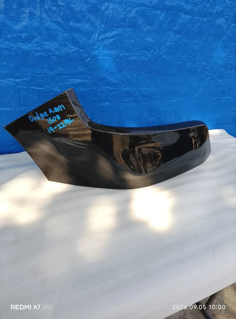 Bisel Faro Derecho Ram 2019 2020 2021 2022 Negro Derecho