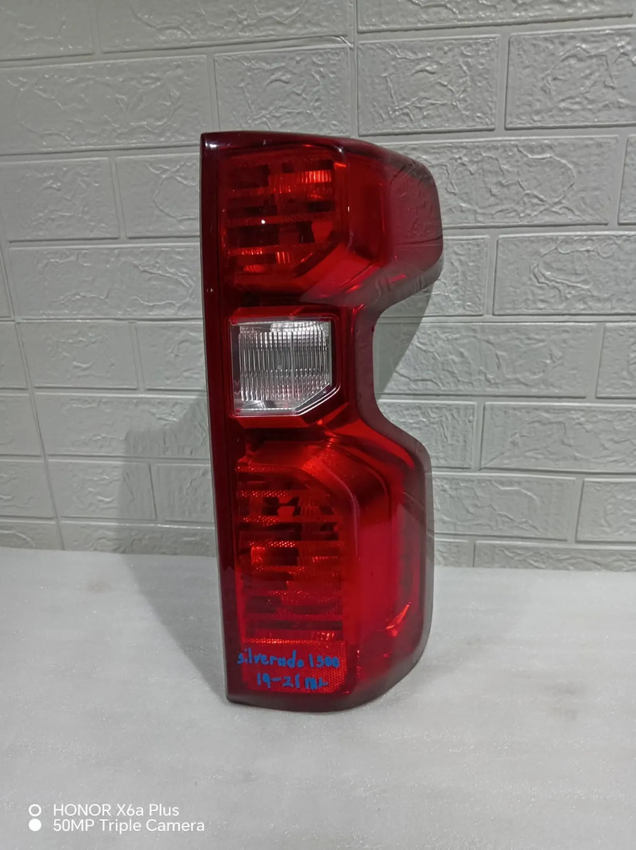 Calavera Derecha Silverado 2019 2020 2021 Derecho/pasajero Rojo