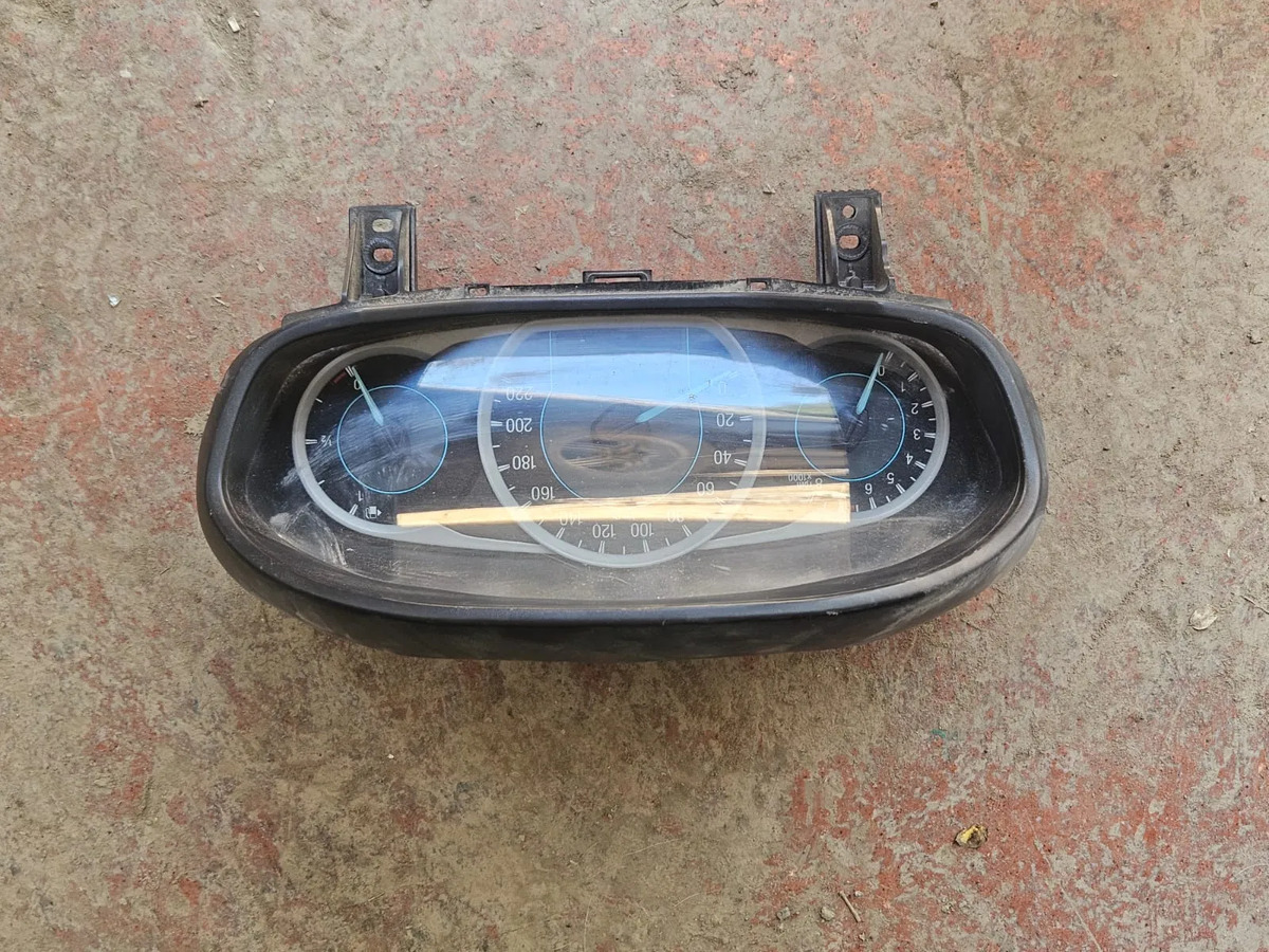 Ford Figo 2015-2020 Cluster Velocimetro Automatico Negro