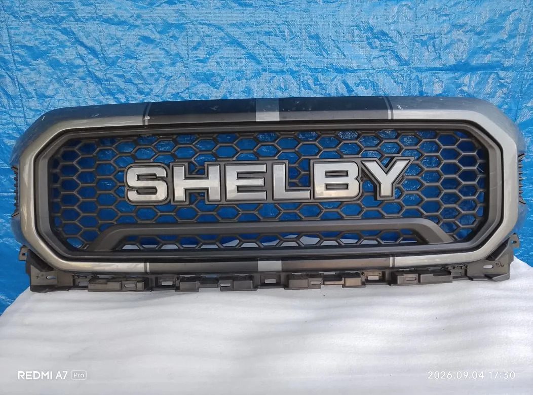 Parrilla Ford Shelby 2021 2022 2023 Gris Oscuro Mate