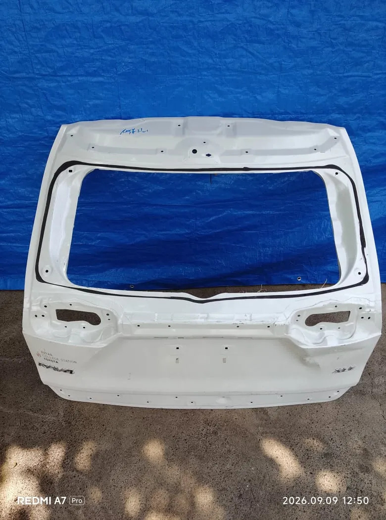 Quinta Puerta Tapa Rav4 2019 2020 2021 Blanco
