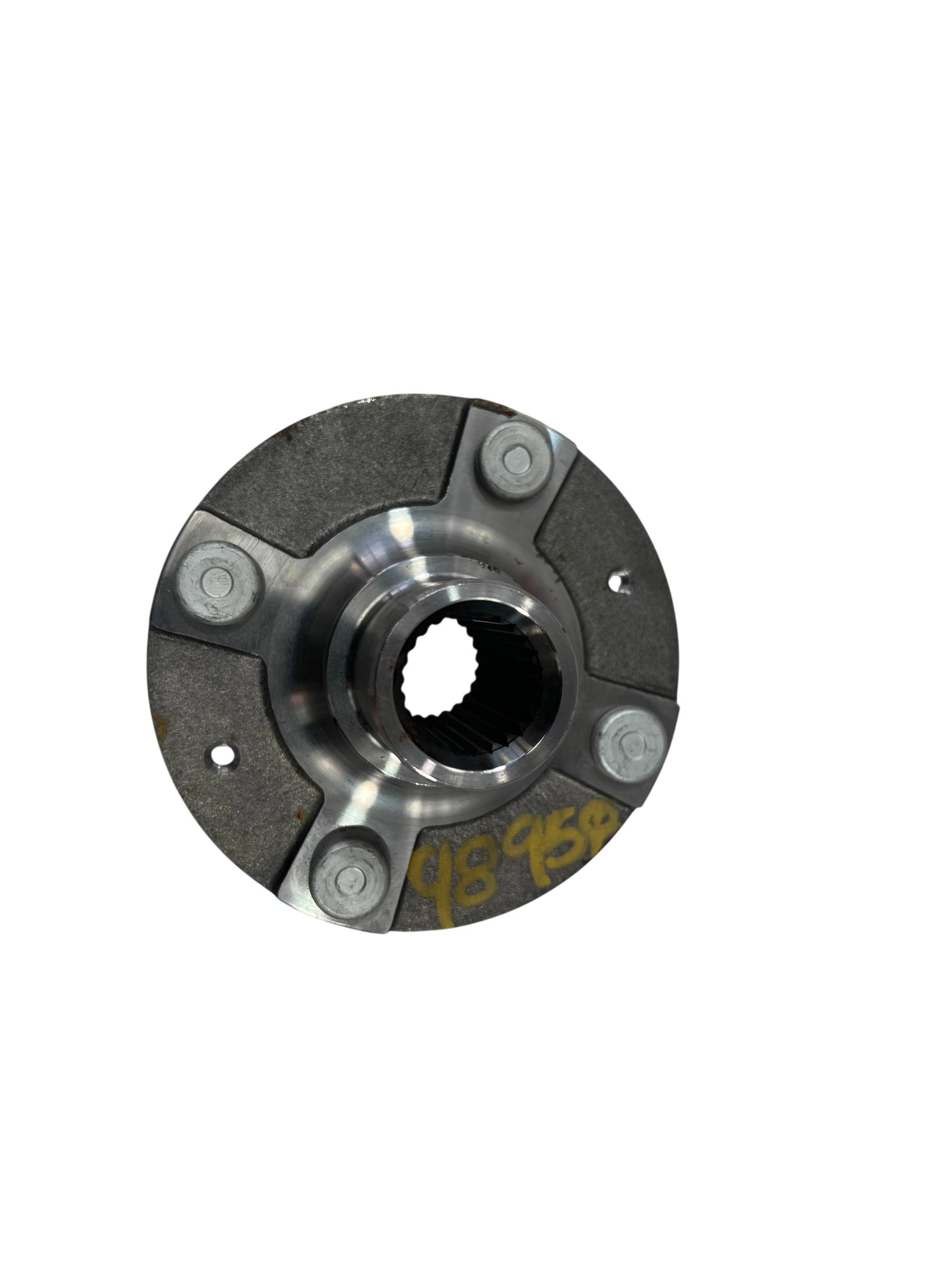 Hyundai Accent 2012 - 2022 Maza de Rueda Delantera Izquierdo Usado Original