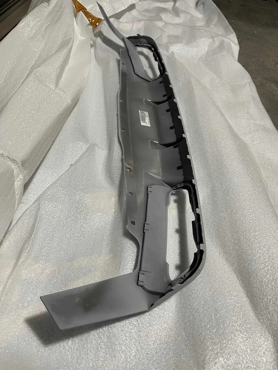 Spoiler De Fascia Trasera Bmw X1 2022 2023 Nuevo Gris