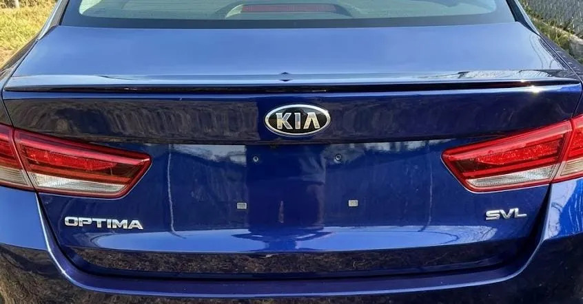 Kia Stinger 2016-2020 Puerta De Cajuela Blanco