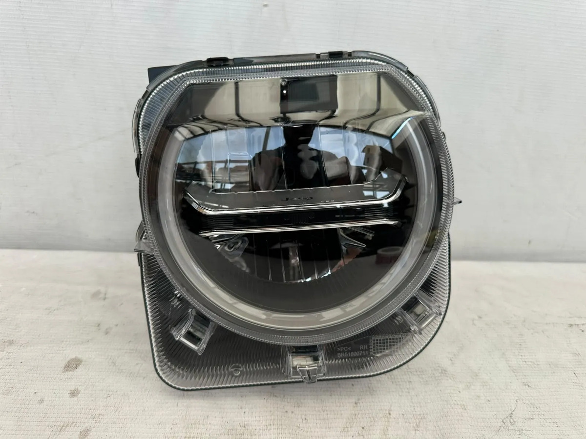 Faro Izq Jeep Renegade 2023-2024 Usado Original Full Led Izquierdo/conductor