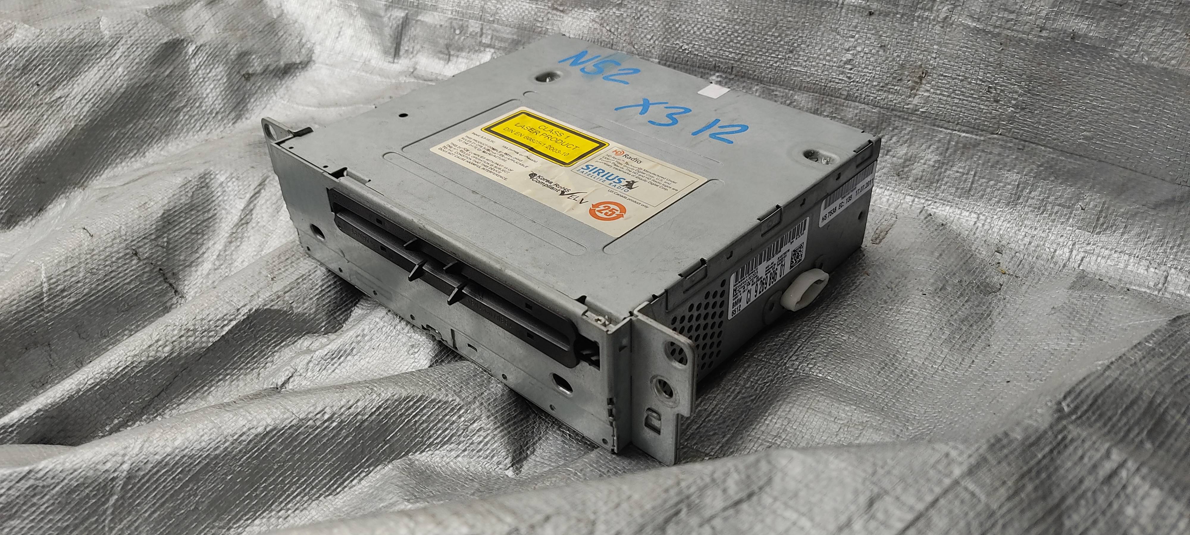 Bmw X3 2010 - 2013 Estereo Delantera Usado Original