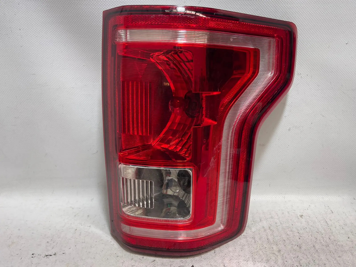 Calavera Derecha Ford Lobo F150 2015 2016 2017 Derecho/pasajero Como Se Mira En Foto