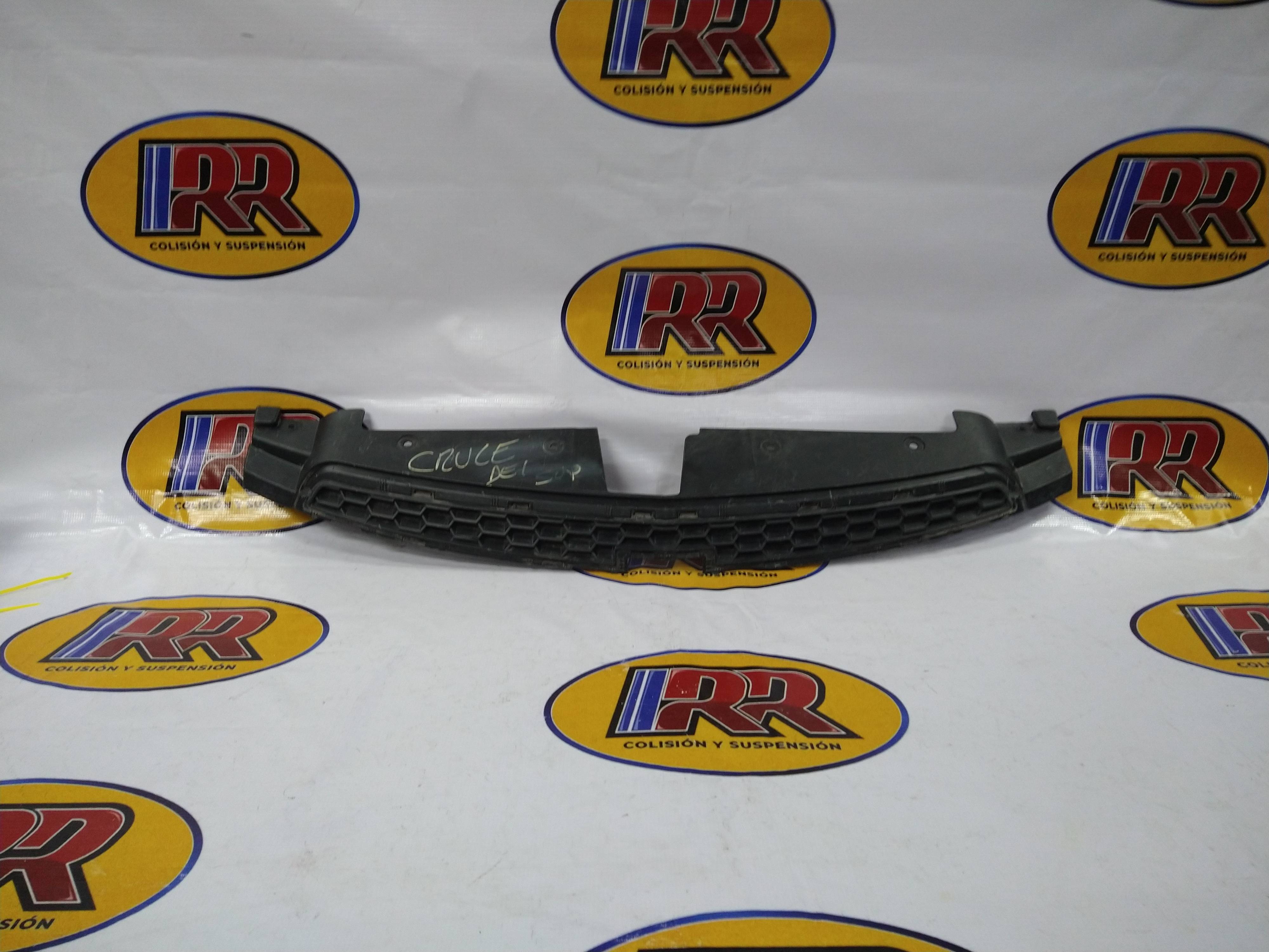 Chevrolet Cruze 2011 - 2014 Parrilla Delantera Usado Original - vista 1
