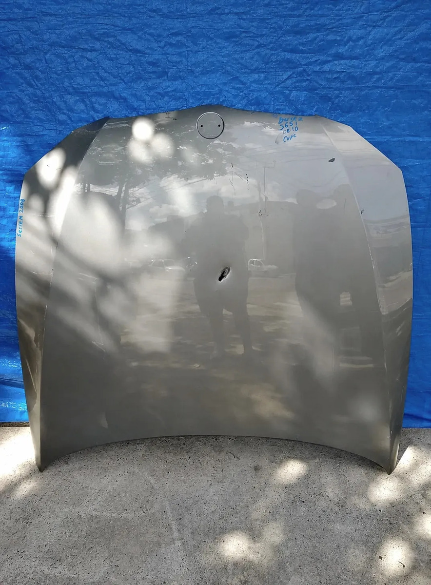 Cofre Bmw 365i 2008 2009 2010