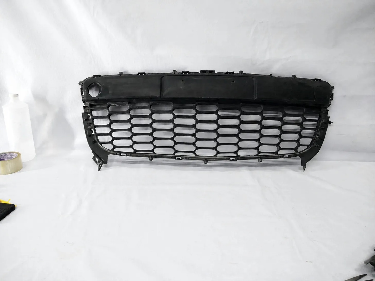 Mazda Mx-5 2009 - 2012 Rejilla Delantera Usado Original