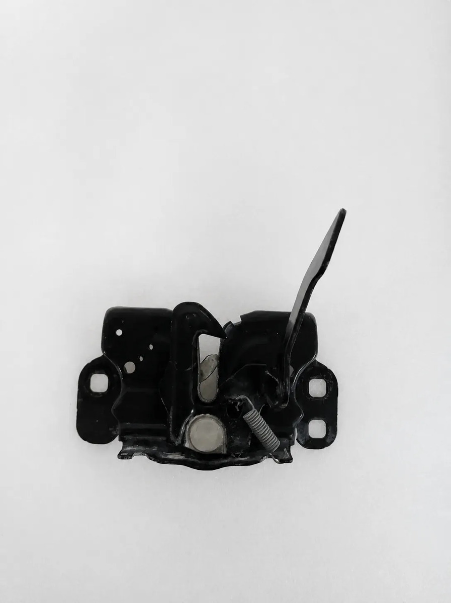 Chapa De Cofre Dodge Ram 1500 2009/2014.