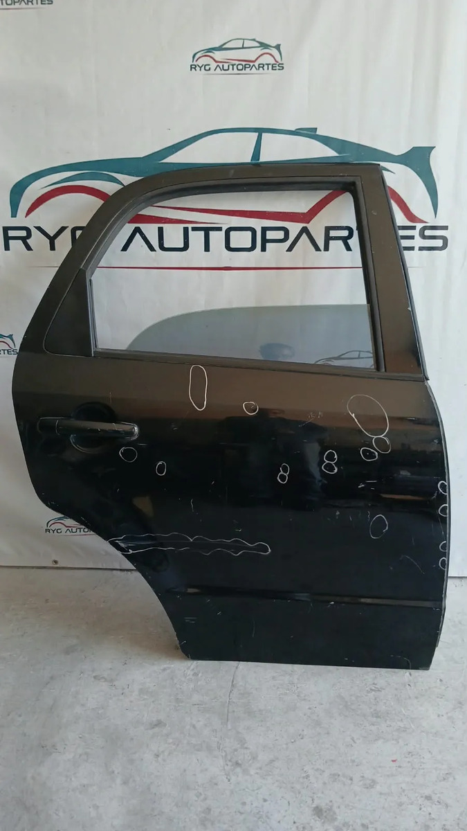Puerta Trasera Derecha Suzuki Sx4 07-13 Hatchback Eléctrica Trasera Derecho Negro