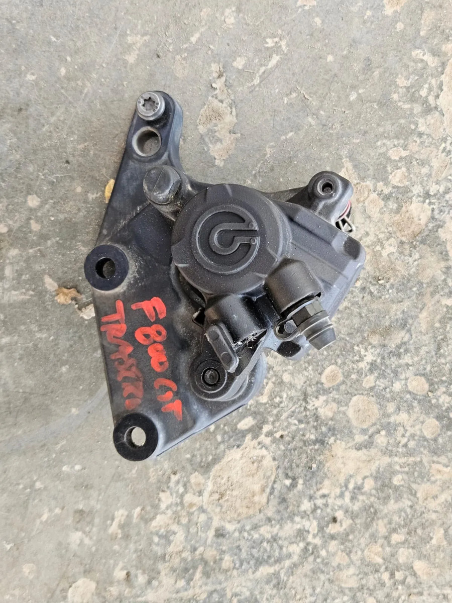 Bmw F800 Gt 2016-2019 Caliper Mordaza Trasera