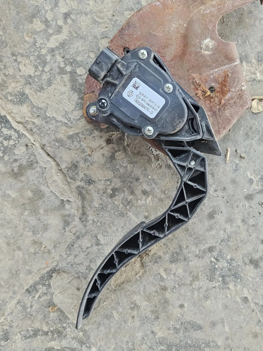 Renault Captur 2017 Al 2022 Pedal Acelerador Original