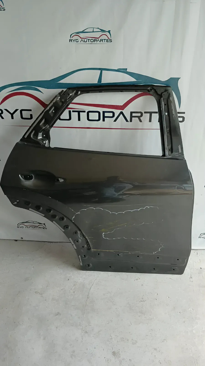 Puerta Trasera Derecha Mazda Cx-30  Cx30 20 Al 26   ( I26 ) Trasera Derecho Gris