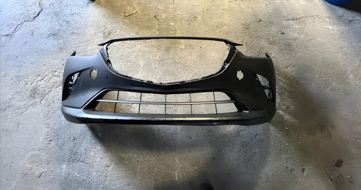 Fascia Delantera  Mazda Cx3  2016-2021 Usado P/mold Arco Negro