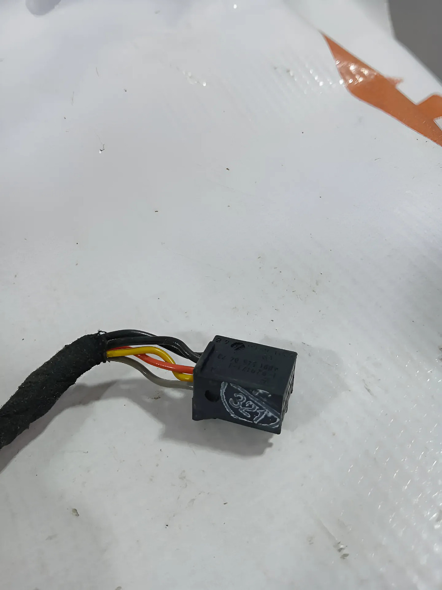 Dodge Charger 2015 - 2022 Espejo Izquierdo Usado Original